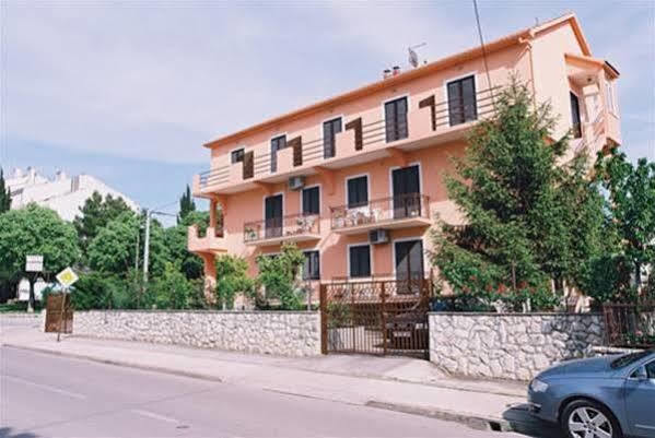 Pansion Maria Bed & Breakfast ซาดาร์ ภายนอก รูปภาพ